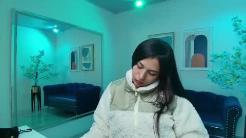 Snapshot of charlotte_etthan chatting on March 5, 2025, 3:51 am Charlotte online show from March 5, 2025, 3:51 am