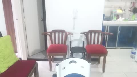 Charlotte online show from April 13, 2026, 2:22 pm