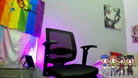 Charlie  online show from November 16, 2025, 2:11 pm