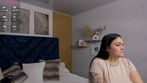 Charlotte Mayers online show from April 11, 2026, 11:25 am