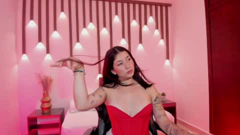 Charlottee online show from April 19, 2026, 2:11 am