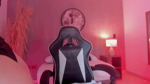 Charlottee online show from May 23, 2026, 2:50 am