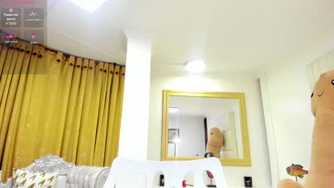 Snapshot of charlottee_brown2 chatting on November 9, 2025, 9:29 am C H A R L O T T E online show from November 9, 2025, 9:29 am