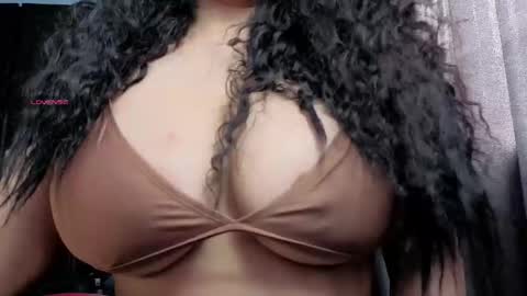 Snapshot of charlottee_lovee69 chatting on October 29, 2025, 6:53 pm Natalia online show from October 29, 2025, 6:53 pm