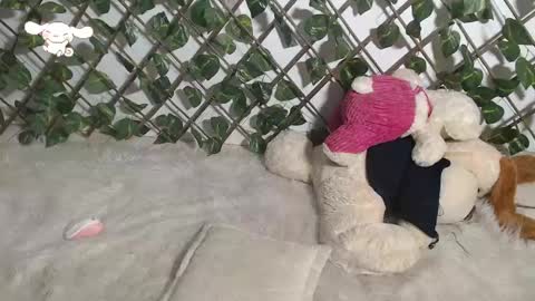 charly_evans60 online show from March 9, 2025, 4:49 am