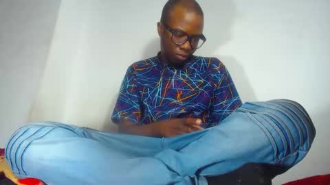 Snapshot of charly_vergonti_ chatting on November 24, 2025, 3:12 pm charly_vergonti_ online show from November 24, 2025, 3:12 pm