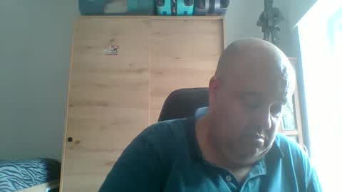 charly online show from March 18, 2026, 11:24 am