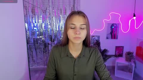 Snapshot of charmbianca chatting on February 14, 2025, 5:09 am Bianca online show from February 14, 2025, 5:09 am