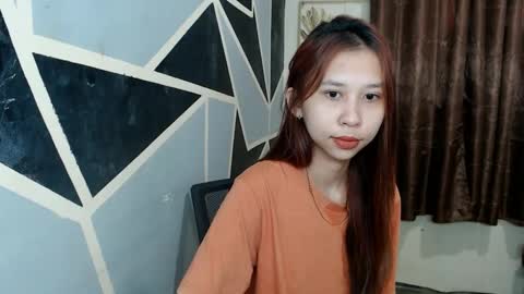 Charm online show from October 31, 2025, 2:56 am