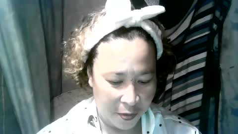 charmingcel online show from June 27, 2026, 7:24 am