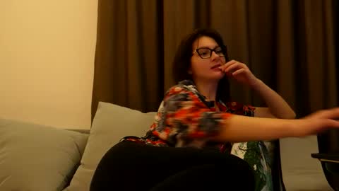 Snapshot of charmingkatie chatting on February 14, 2026, 4:26 pm katie online show from February 14, 2026, 4:26 pm