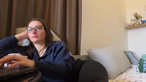 Snapshot of charmingkatie chatting on February 15, 2026, 12:58 pm katie online show from February 15, 2026, 12:58 pm