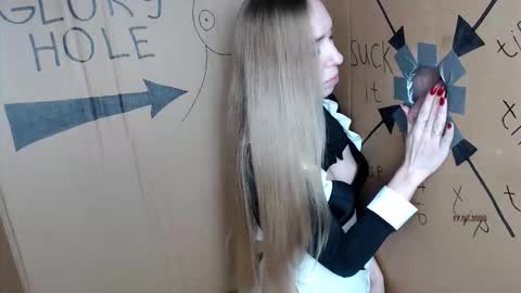 Anna online show from January 17, 2026, 8:52 am