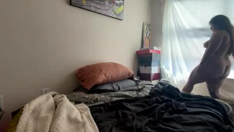 Snapshot of chase2attract chatting on February 27, 2026, 6:41 pm Chase2Attract online show from February 27, 2026, 6:41 pm