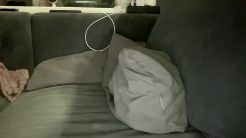 Vicky online show from April 4, 2026, 10:07 pm