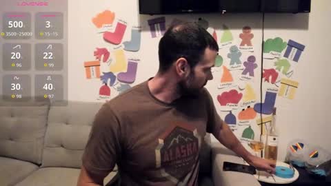 Onlyfans chasingfit Instagram the arguer Twitter chasingfitOF online show from December 18, 2025, 2:28 am