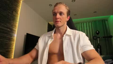 Chase Reed online show from November 19, 2025, 8:20 pm