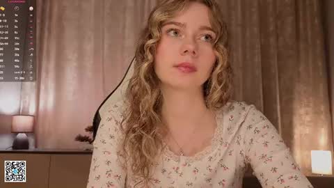 Emilia online show from July 5, 2026, 4:07 am
