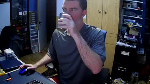 Snapshot of chatandfun666 chatting on November 20, 2025, 11:43 am wanaBeYourToy online show from November 20, 2025, 11:43 am