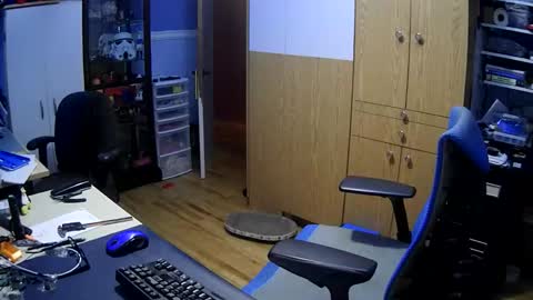 Snapshot of chatandfun666 chatting on December 16, 2025, 11:15 am wanaBeYourToy online show from December 16, 2025, 11:15 am