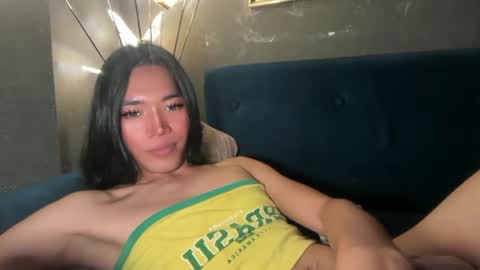 PAPI BEBE online show from May 21, 2026, 3:08 pm