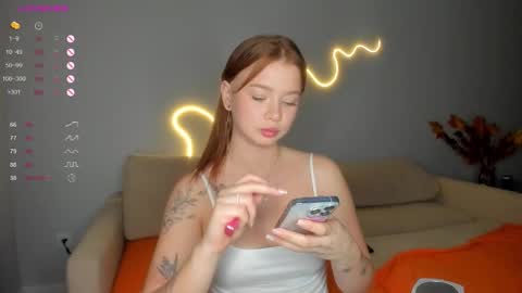 Snapshot of chaturrbaby chatting on September 26, 2025, 5:28 pm Em online show from September 26, 2025, 5:28 pm