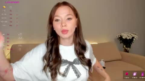 Snapshot of chaturrbaby chatting on October 7, 2025, 4:37 pm Em online show from October 7, 2025, 4:37 pm