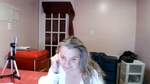 chealsiek online show from November 21, 2025, 12:54 am