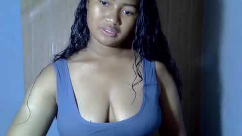 Snapshot of chechick_sahu chatting on September 16, 2025, 6:58 am Angel online show from September 16, 2025, 6:58 am