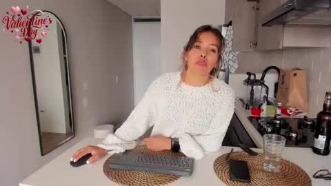 Snapshot of cheek_chic12 chatting on February 14, 2025, 9:53 pm Regina Phalange online show from February 14, 2025, 9:53 pm