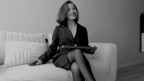 Snapshot of cheek_chic12 chatting on March 6, 2026, 3:30 pm Regina Phalange online show from March 6, 2026, 3:30 pm