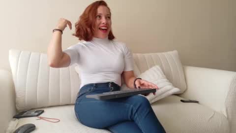 Snapshot of cheek_chic12 chatting on March 21, 2026, 5:16 pm Regina Phalange online show from March 21, 2026, 5:16 pm