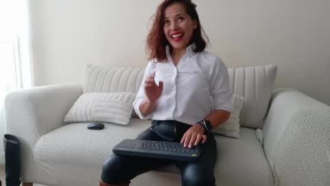 Snapshot of cheek_chic12 chatting on May 29, 2026, 9:57 pm Regina Phalange online show from May 29, 2026, 9:57 pm