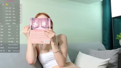 Lia online show from June 4, 2026, 5:57 am