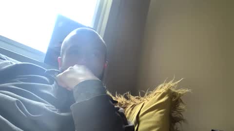 CheekyCharliee online show from December 22, 2025, 11:51 am