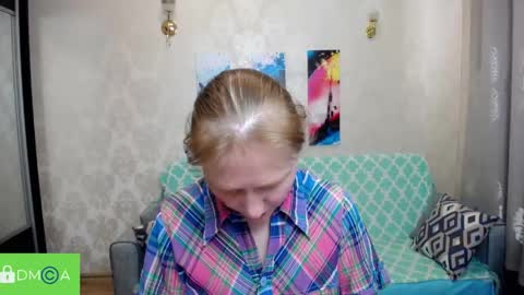 cheerful_madam1 online show from May 27, 2026, 7:27 am