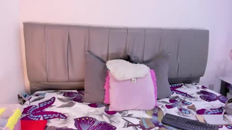 Snapshot of cheerlynn chatting on February 11, 2025, 4:02 pm Cherlyn online show from February 11, 2025, 4:02 pm