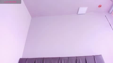 Snapshot of cheerlynn chatting on September 11, 2025, 5:35 pm Cherlyn online show from September 11, 2025, 5:35 pm