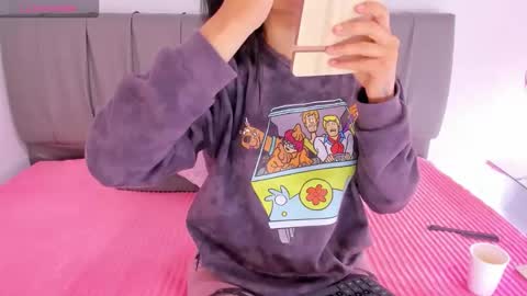 Snapshot of cheerlynn chatting on October 8, 2025, 4:04 pm Cherlyn online show from October 8, 2025, 4:04 pm