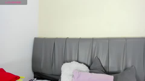 Snapshot of cheerlynn chatting on November 15, 2025, 4:14 pm Cherlyn online show from November 15, 2025, 4:14 pm