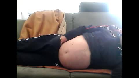 Snapshot of cheesy4444 chatting on January 31, 2025, 11:24 am Tom online show from January 31, 2025, 11:24 am