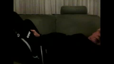 Snapshot of cheesy4444 chatting on February 4, 2025, 9:31 pm Tom online show from February 4, 2025, 9:31 pm