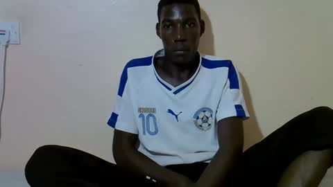 Snapshot of chekyboys_ chatting on December 3, 2025, 9:02 pm chekyboys_ online show from December 3, 2025, 9:02 pm