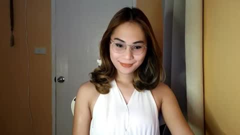 chelly4u69 online show from January 14, 2026, 4:18 am