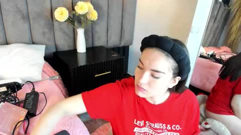 chelsea_bolton_ online show from November 4, 2025, 12:26 pm