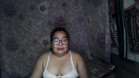 Snapshot of chenita_kits chatting on January 16, 2026, 12:31 pm chenita_kits online show from January 16, 2026, 12:31 pm