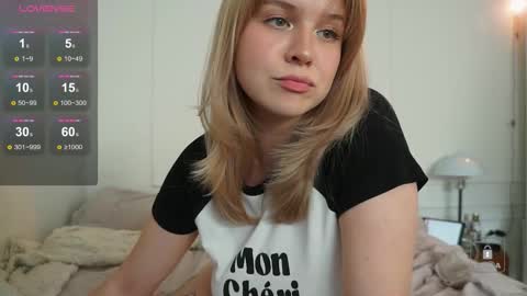 Snapshot of cheriri chatting on February 3, 2026, 11:59 am Ri online show from February 3, 2026, 11:59 am