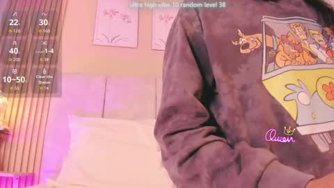 cherlyn_1 online show from May 6, 2026, 1:38 pm