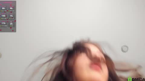 Snapshot of cherrry_p1e chatting on October 18, 2025, 1:12 pm Lola online show from October 18, 2025, 1:12 pm