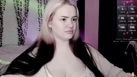 Snapshot of cherry_elfcat chatting on February 1, 2026, 12:04 pm cherry_elfcat online show from February 1, 2026, 12:04 pm